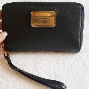 Marc Jacobs wallet